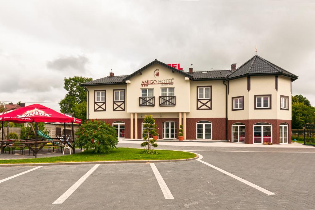 Amigo Hotel Sulejówek المظهر الخارجي الصورة