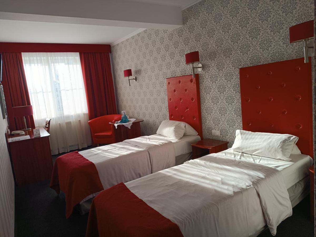 Amigo Hotel Sulejówek المظهر الخارجي الصورة