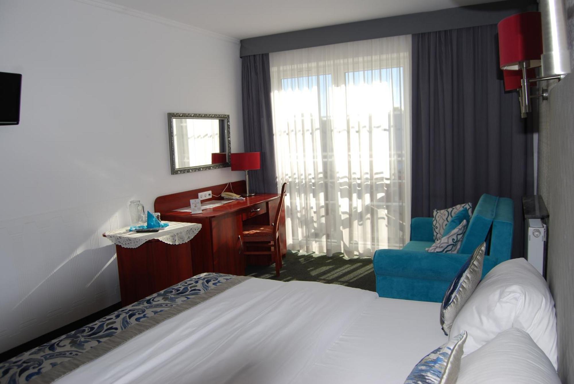 Amigo Hotel Sulejówek المظهر الخارجي الصورة